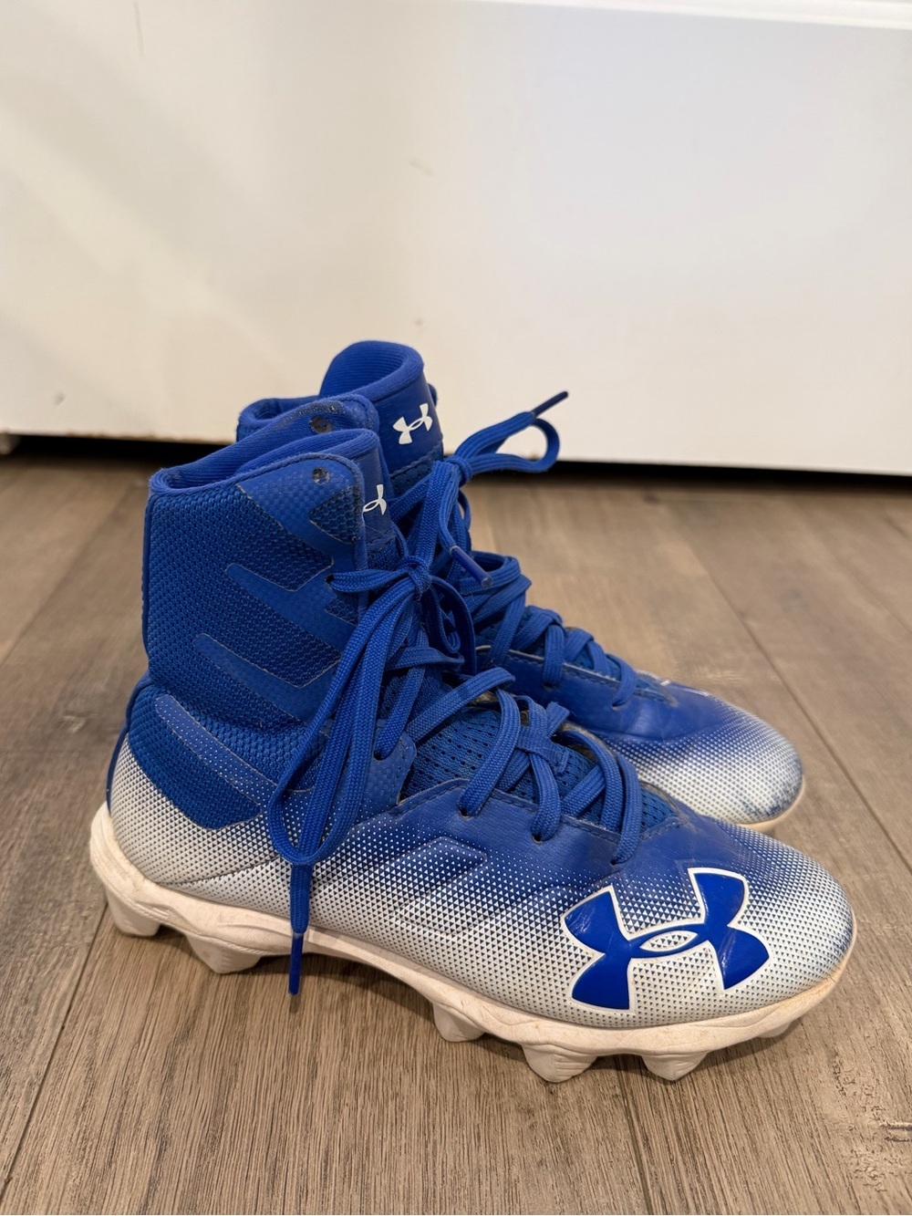 Under Armour Blue Highlight Cleat - 3Y